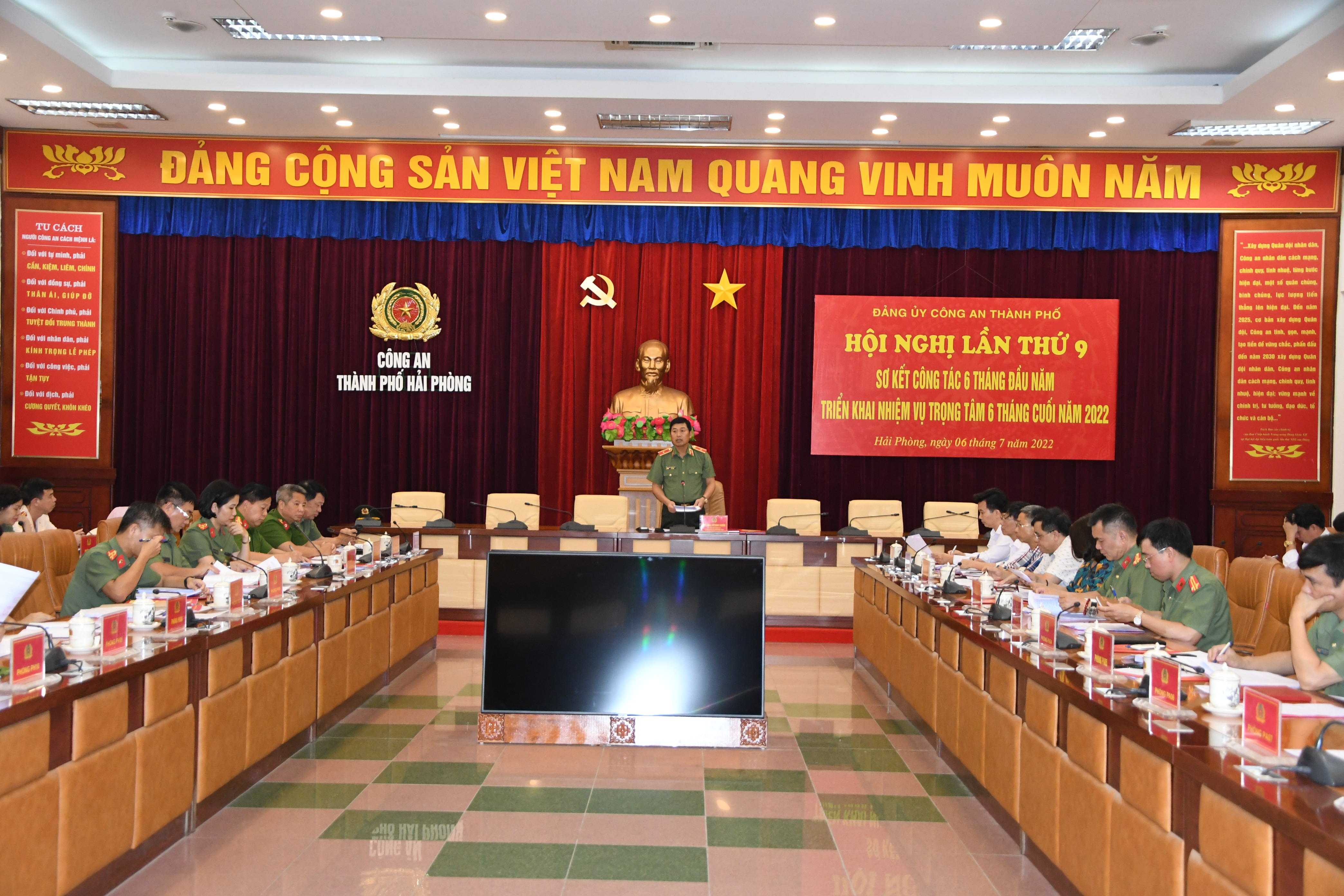 Đảng ủy Công an thành phố triển khai 8 nhiệm vụ trọng tâm 6 tháng cuối năm 2022